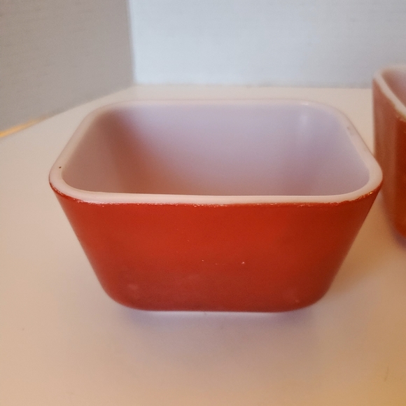 Vintage Pyrex 501 Refrigerator Dishes 3 - Picture 2 of 7